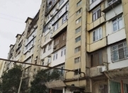 Satılır 4 otaqlı 100 m2 köhnə tikili Neftçilər m.