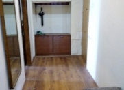 İcarəyə verilir 2 otaqlı 42 m2 köhnə tikili Elmlər Akademiyası m.