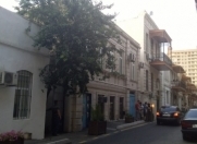 İcarəyə verilir 2 otaqlı 50 m2 köhnə tikili Sahil m.