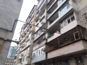 Satılır 3 otaqlı 100 m2 köhnə tikili Xarici İşlər Nazirliyi