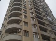 Satılır 3 otaqlı 151 m2 yeni tikili ABŞ səfirliyi