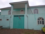 Satılır 8 otaqlı 450 m2 yeni tikili Samux