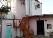 Satılır 2 otaqlı 700 m2 bağ evi Saray