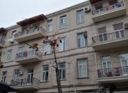 Satılır 1 otaqlı 17 m2 köhnə tikili 28 Mall