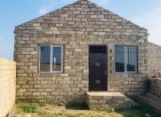 Satılır 2 otaqlı 80 m2 həyət evi Türkan