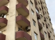 Satılır 4 otaqlı 182 m2 yeni tikili Gənclik m.