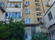 Satılır 4 otaqlı 75 m2 köhnə tikili 8 km