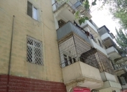 Satılır 3 otaqlı 80 m2 köhnə tikili 7 mkr