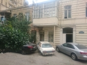 İcarəyə verilir 1 otaqlı 35 m2 köhnə tikili 28 Mall