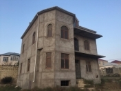 Satılır 6 otaqlı 300 m2 həyət evi Masazır