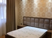 Satılır 2 otaqlı 71 m2 yeni tikili Nəsimi m.