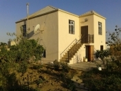 Satılır 6 otaqlı 202 m2 bağ evi Saray