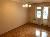 Satılır 3 otaqlı 80 m2 köhnə tikili Yeni Yasamal