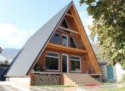 İcarəyə verilir 5 otaqlı 250 m2 həyət evi Qəbələ