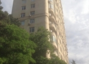 Satılır 2 otaqlı 90 m2 yeni tikili Ayna Sultanova heykəli