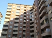 İcarəyə verilir 2 otaqlı 105 m2 yeni tikili Elmlər Akademiyası m.