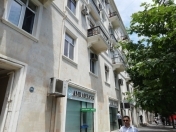 Satılır 3 otaqlı 100 m2 köhnə tikili 28 May m.