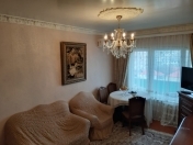 Satılır 5 otaqlı 110 m2 köhnə tikili Gənclik m.