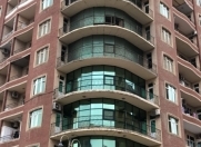 Satılır 3 otaqlı 160 m2 yeni tikili Tibb Universiteti