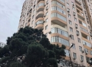 Satılır 4 otaqlı 155 m2 yeni tikili İnşaatçılar m.