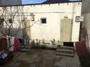 İcarəyə verilir 1 otaqlı 20 m2 həyət evi Sevinc k/t