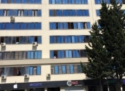 Satılır 4 otaqlı 107 m2 köhnə tikili Atatürk parkı