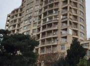 Satılır 2 otaqlı 70 m2 yeni tikili Babək Plaza