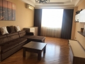 İcarəyə verilir 3 otaqlı 111 m2 yeni tikili Həzi Aslanov m.