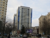 Satılır 5 otaqlı 350 m2 yeni tikili 28 May m.