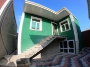 Satılır 3 otaqlı 100 m2 həyət evi Binəqədi