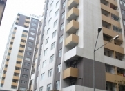 Satılır 2 otaqlı 70 m2 yeni tikili Qara Qarayev m.