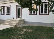 Satılır 7 otaqlı 150 m2 həyət evi Badamdar