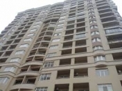 Satılır 3 otaqlı 155 m2 yeni tikili 28 May m.