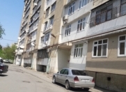 Satılır 3 otaqlı 95 m2 köhnə tikili İnşaatçılar m.