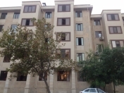 Satılır 2 otaqlı 60 m2 köhnə tikili İnşaatçılar m.