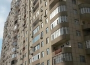 Satılır 3 otaqlı 110 m2 yeni tikili İnşaatçılar m.
