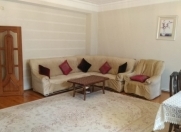 Satılır 3 otaqlı 133 m2 yeni tikili 8 mkr