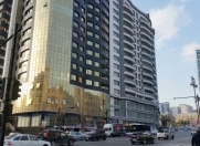 Satılır 3 otaqlı 200 m2 yeni tikili Nizami m.