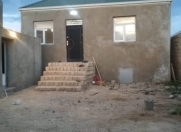 Satılır 4 otaqlı 90 m2 həyət evi Binə