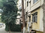 Satılır 2 otaqlı 50 m2 köhnə tikili 5 mkr