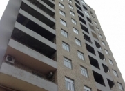Satılır 1 otaqlı 70 m2 yeni tikili Elmlər Akademiyası m.