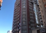 Satılır 3 otaqlı 127 m2 yeni tikili 28 May m.