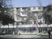 Satılır 2 otaqlı 45 m2 köhnə tikili Bakıxanov