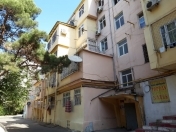 Satılır 3 otaqlı 65 m2 köhnə tikili 7 mkr