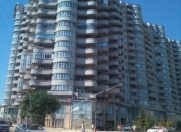 Satılır 4 otaqlı 300 m2 yeni tikili Elmlər Akademiyası m.