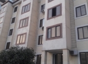 Satılır 2 otaqlı 60 m2 köhnə tikili Memar Əcəmi m.