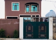 Satılır 4 otaqlı 130 m2 həyət evi Binəqədi