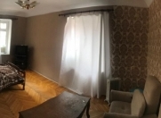 Satılır 1 otaqlı 32 m2 köhnə tikili 28 May m.