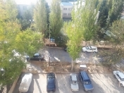 Satılır 5 otaqlı 110 m2 köhnə tikili Xalqlar Dostluğu m.