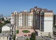 Satılır 5 otaqlı 285 m2 yeni tikili Nəriman Nərimanov parkı